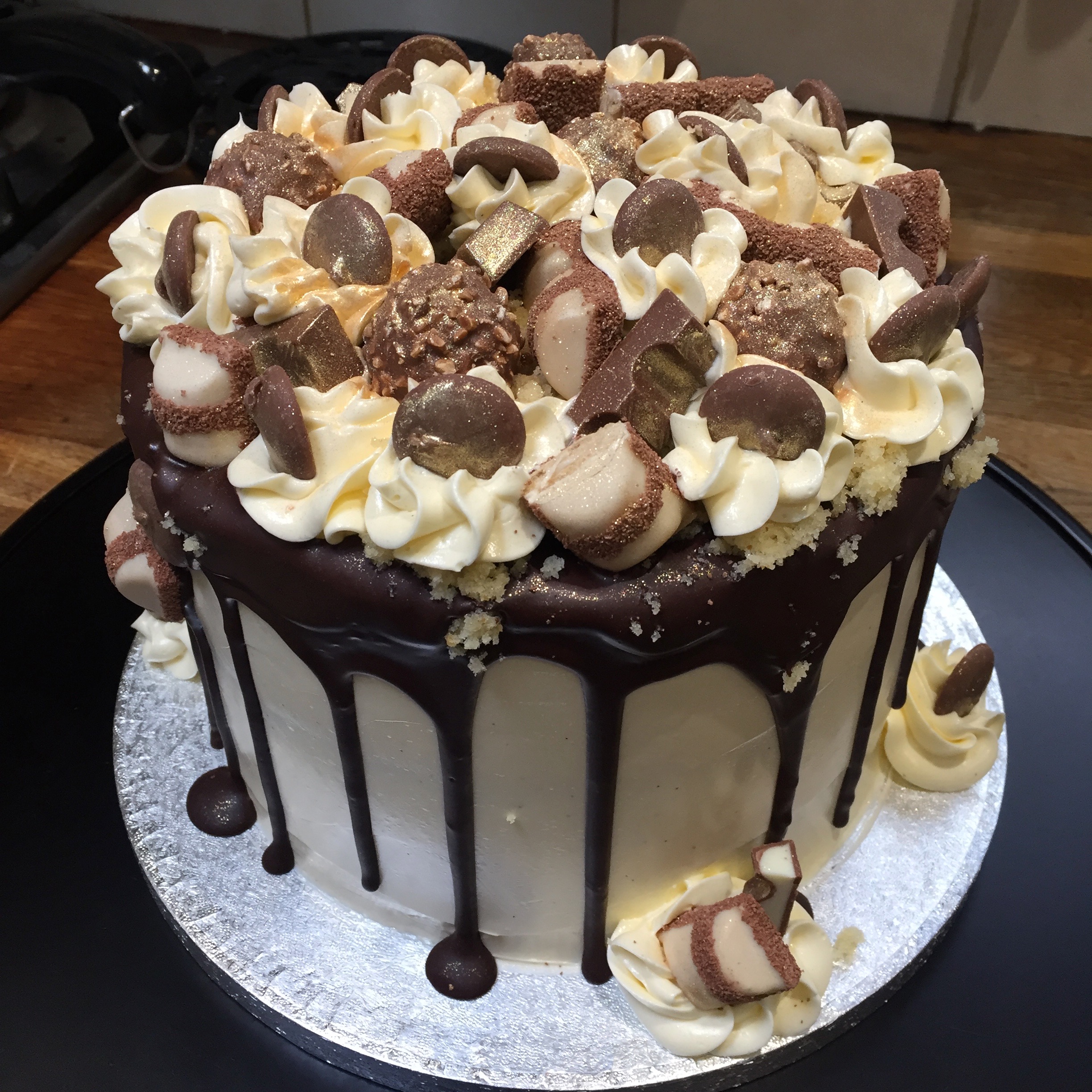 The Ultimate Bueno Cake